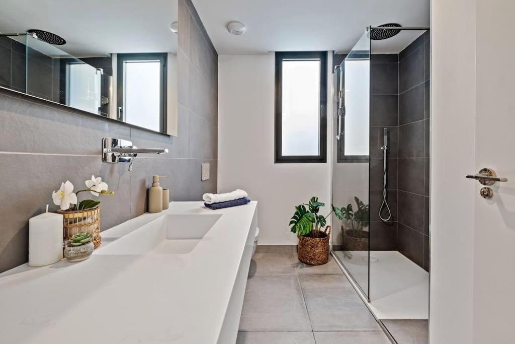 Penthouse Panorama *